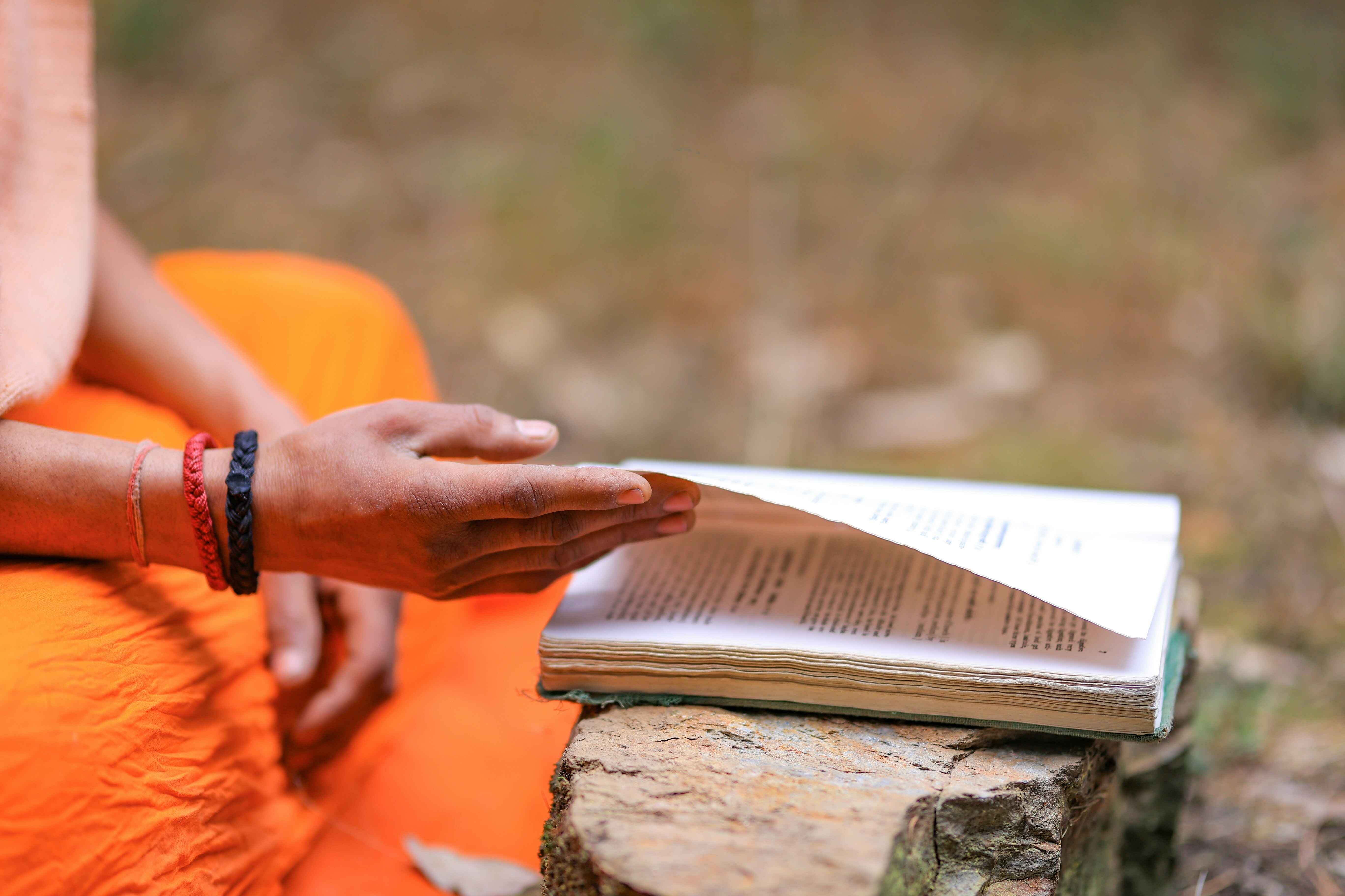 Geet Travel - Ayurveda in Nepal: The Himalayan Roots of Traditional Healing
